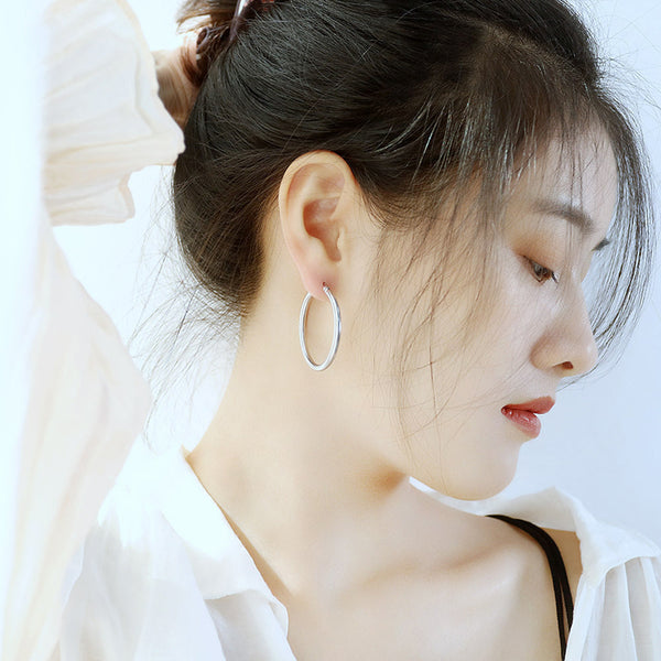 Robrasim Minimalist Thick Hoop Earrings - Lightweight Polished Huggie Hoops for Everyday Wear