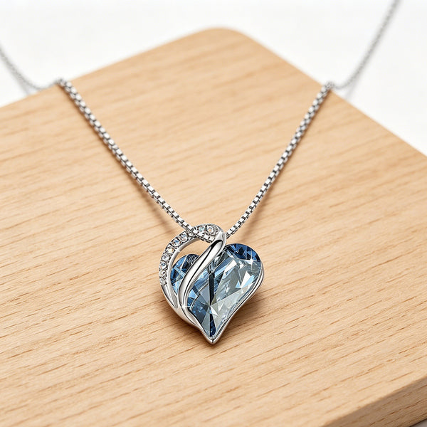 Robrasim Eternal Love Emerald Heart Jewelry, Infinity Love Heart Pendant Necklace with Green Crystal, Birthday Anniversary Jewelry Gift for Mom Wife Girlfriend